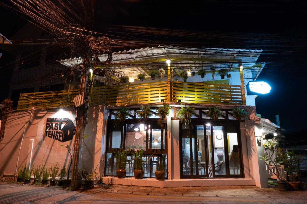 Past Tense Hostel Chiang Mai Esterno foto